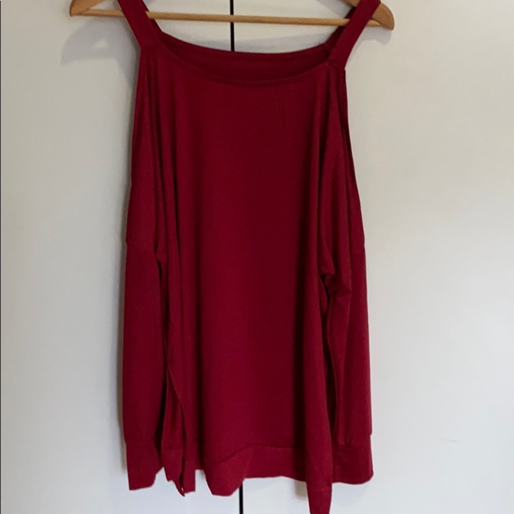 Burgundy red cold shoulder long sleeve top